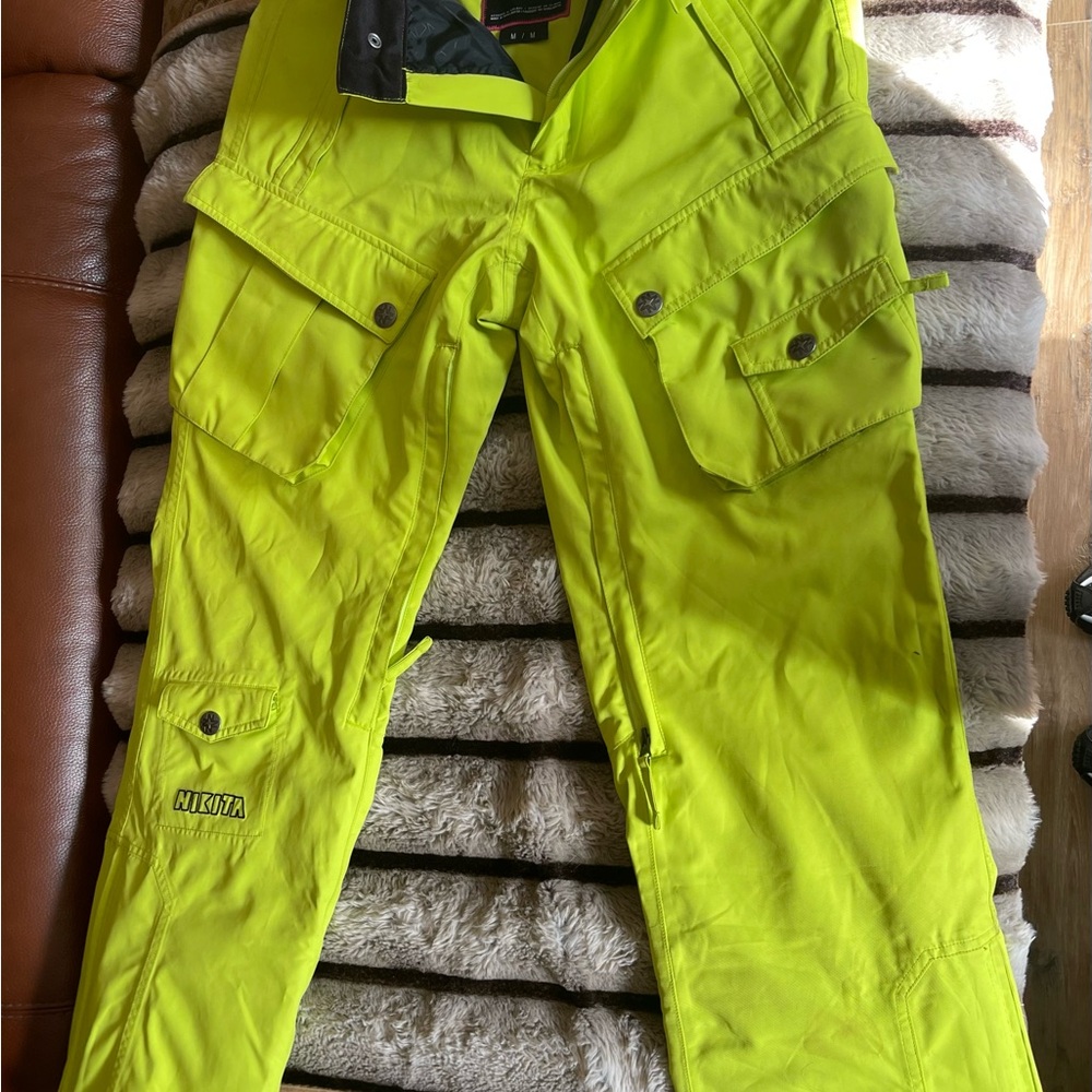 Bright YellowGreenish Snowboarding Cargo Insulated/Adj Waist Pant for Women M